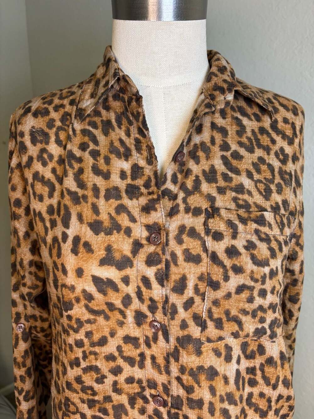 Seven Forty Two Leopard Print Long Sleeve Button-Down Tunic Top - Picture 2 of 7